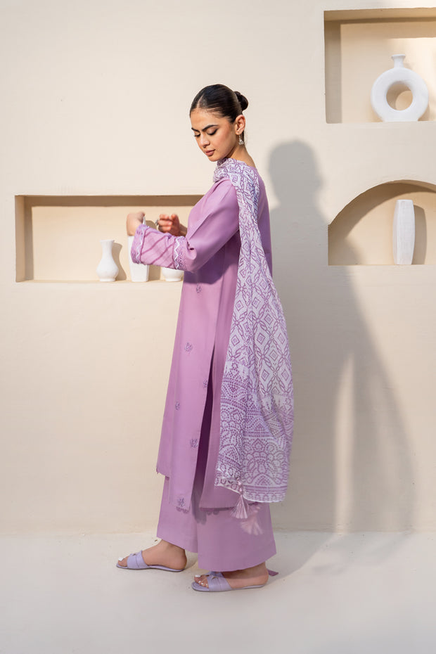 3 Piece - Embroidered Lawn Suit - Mah-jabeen